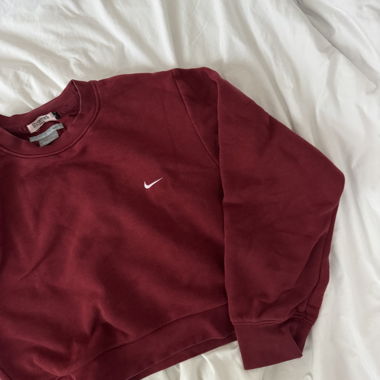 cropped nike pullover