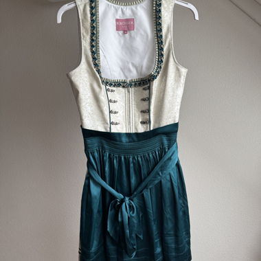 Krüger Dirndl Pistacchio