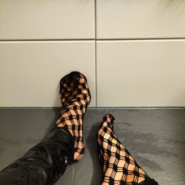Used Mesh Socks