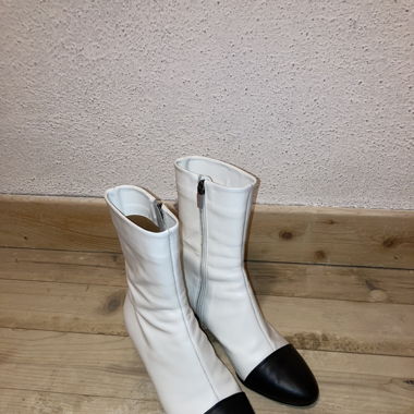 Handmade boots from SEOUL