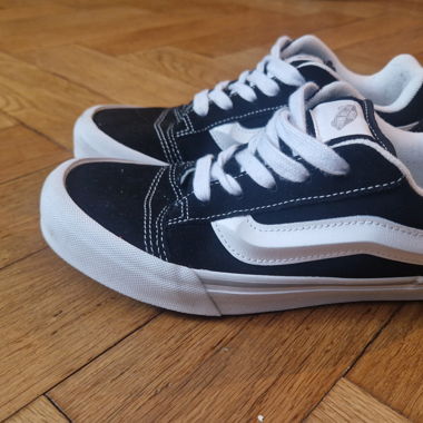 Vans knu skools