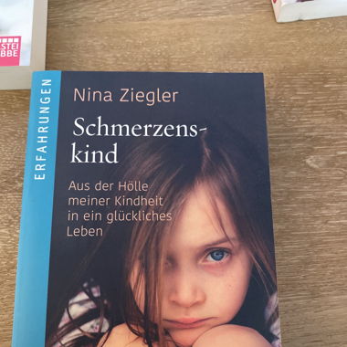 Nina Ziegler Schmerzenskind