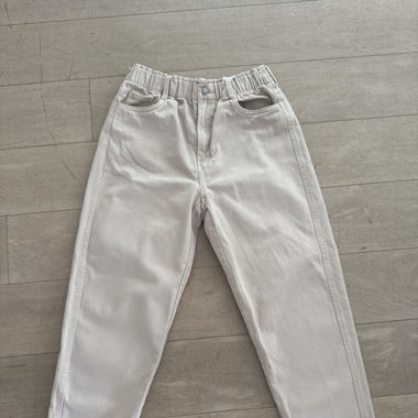 Long Beige Jeans