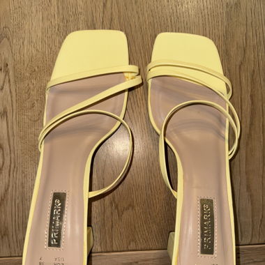 Sommerschuhe Grösse 38 pastellgelb