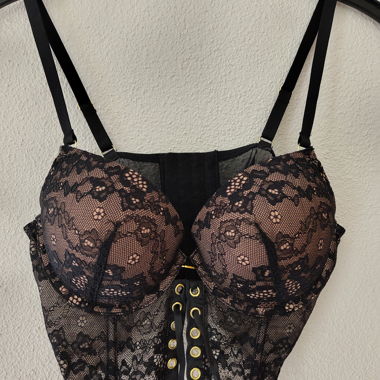Top reggiseno in pizzo JETTE 85A