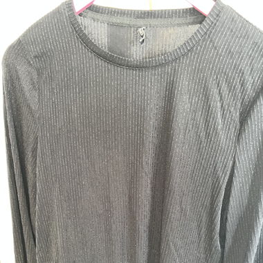 Only S/M  elastic t-shirt 