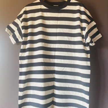 T-Shirt gestreift dunkelblau und weiss 