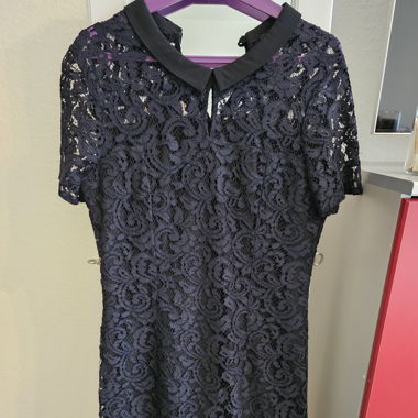 Robe bleu-noir