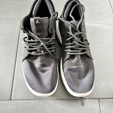 Jordan Flight Runner 2