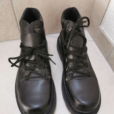 Bottines en cuir semi-montantes, taille 42