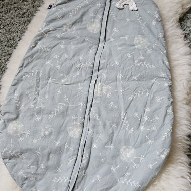Baby sleeping bag with dandelion pattern