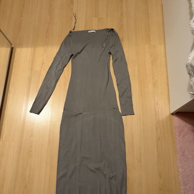 Long sleeves dress 