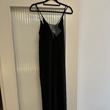 Overall schwarz neu