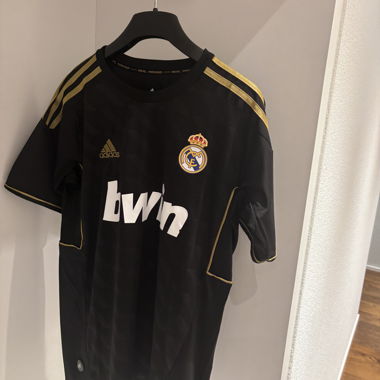 Maillot Adidas du Real Madrid noir