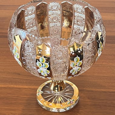 Ciotola boho in cristallo con base a piedini placcata 24k