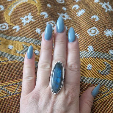 Bague en argent 925 et labradorite 