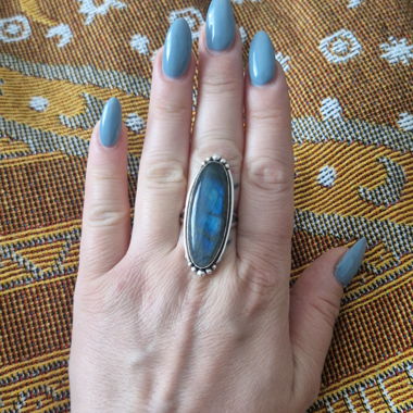 Bague en argent 925 et labradorite 