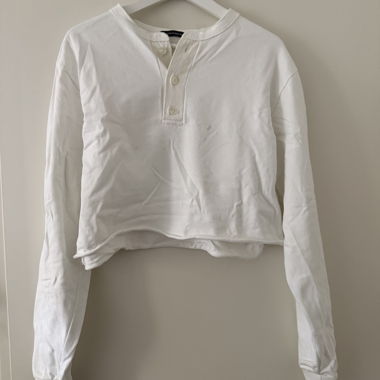 White Brandy Melville cropped sweatshirt