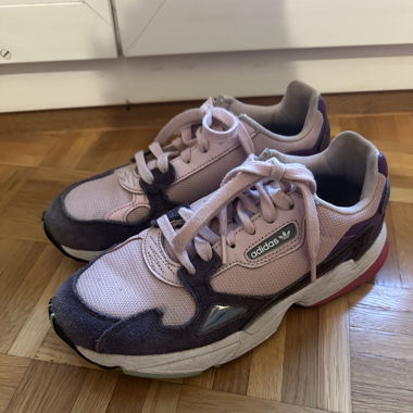 Adidas Falcon pink 