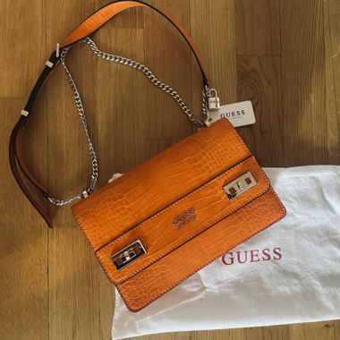 Guess Tasche