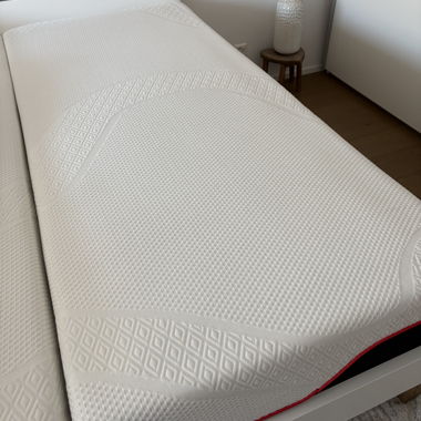 Mattress (washed cover) 