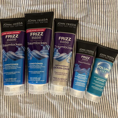 John Frieda Shampoo, Creme, Conditioner