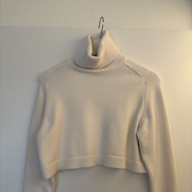 Zara Pullover