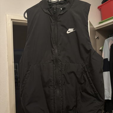 Smanicato Nike