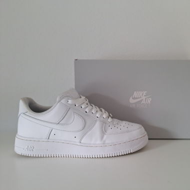 Air Force 07 weiss