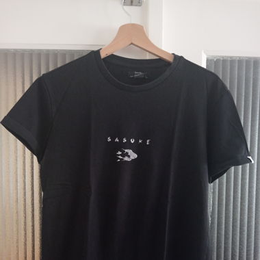 T-shirts naruto shippuden '' Sasuke'', Bershka