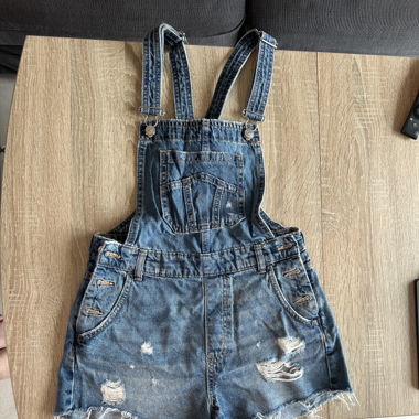 Short salopette 