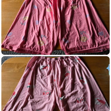 Women’s shorts with fruit pattern   5 XL.