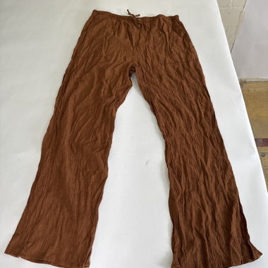 Pantaloni ampi a gamba larga marroni effetto crinkle