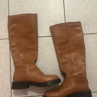 Bottes hautes en cuir marron
