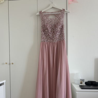Robe de cérémonie 