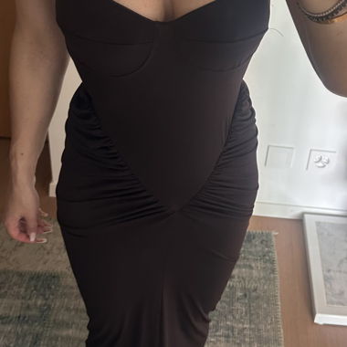 Braunes langes Kleid