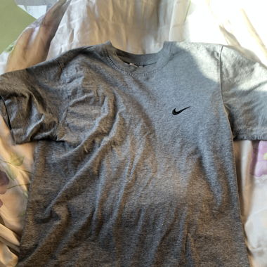 Basic Nike Tee