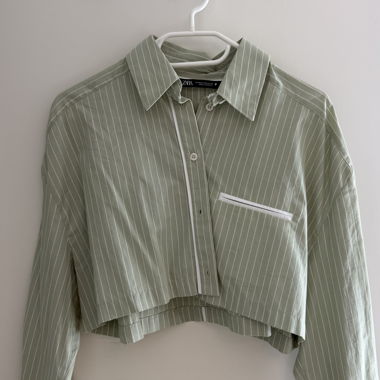 Camicia cropped Zara a righe