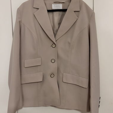 Beiger Blazer