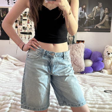 Jeans-Shorts von Bershka EUR 34