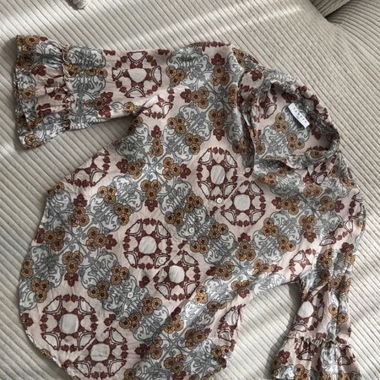 Chemise Sandro à motif baroque