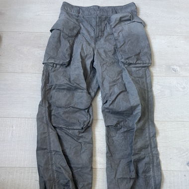 parachute pants / cargo 