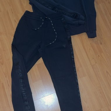 Tuta Guess nera
