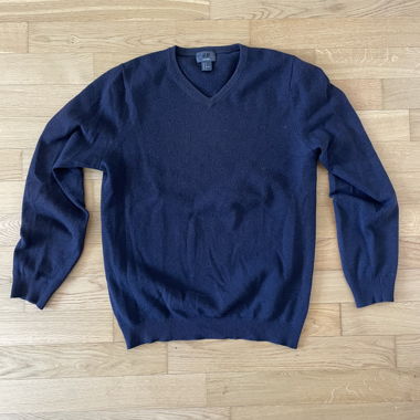 H&M Cashmere V-Neck Sweater