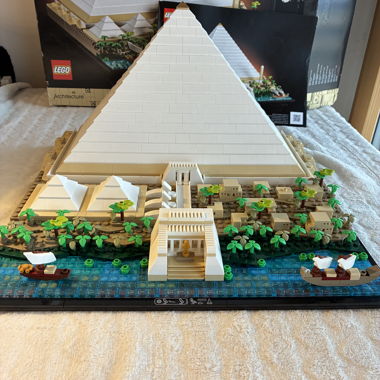 Pyramide Lego