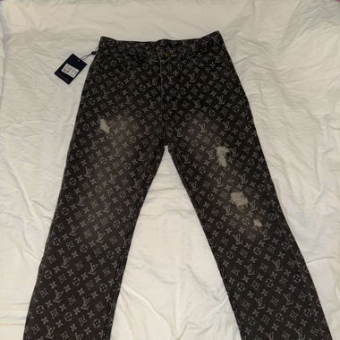 LV Jeans