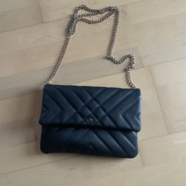 Quilted Chain Schultertasche