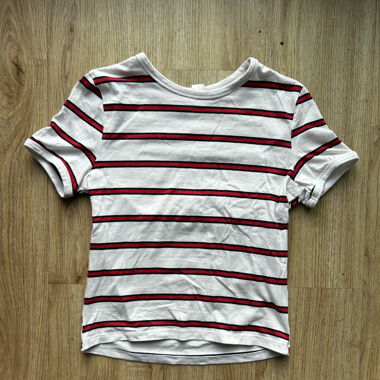 Gestreiftes T-Shirt Divided