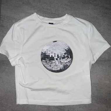 Muster Planet Crop Top