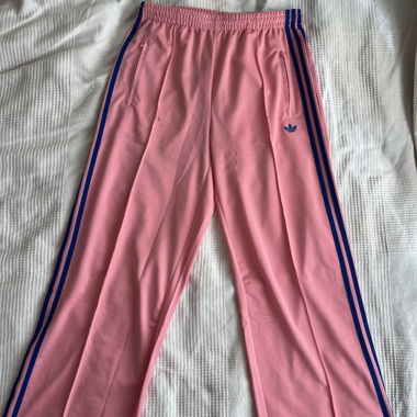 baggy adidas trackpants